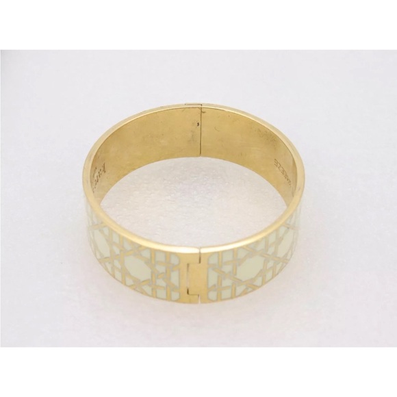 Kate Spade Shoot the Breeze Cream White Gold Enamel Hinged Bangle Bracelet 1181 - Picture 8 of 11